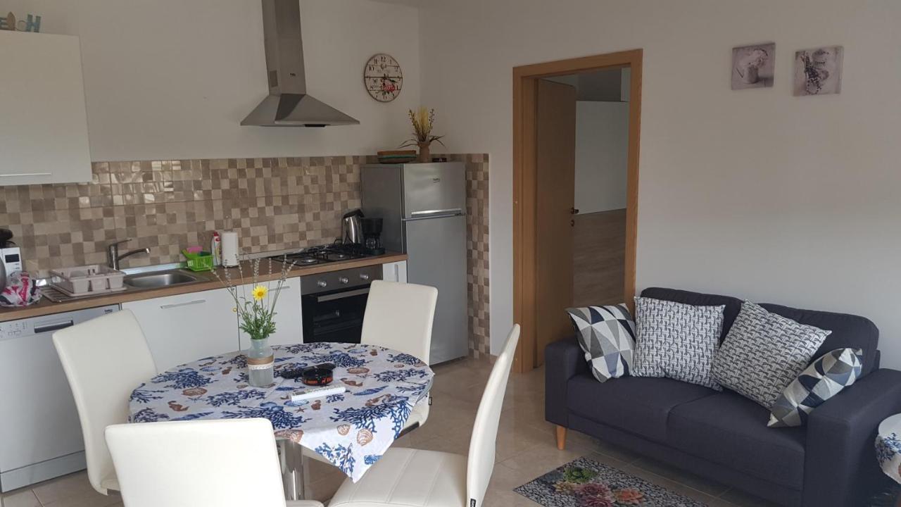 Apartman Luka Banjole Zewnętrze zdjęcie