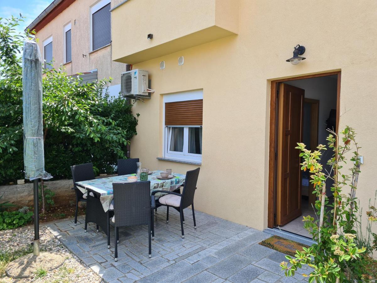Apartman Luka Banjole Zewnętrze zdjęcie